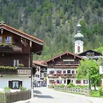Haus Heistracher By Interhome Daire Reit im Winkl